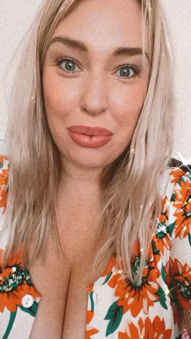 Little miss big tits :) #HFxyWc13