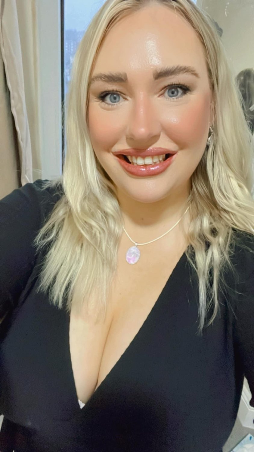 Little miss big tits :) #PZd9V0PF