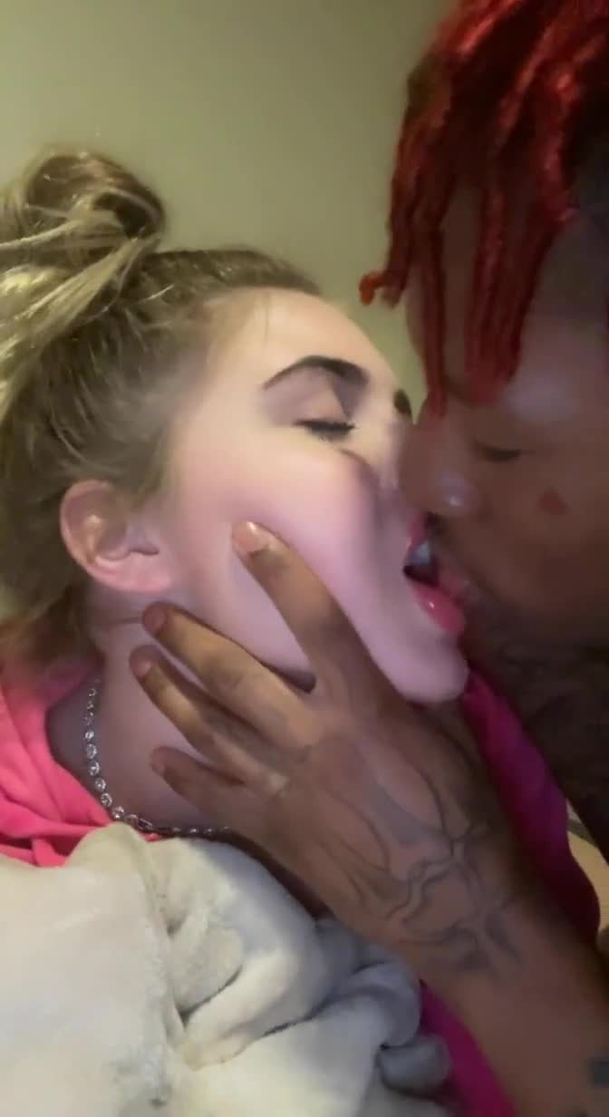 cecequeen - Porn Videos & Photos - EroMe
