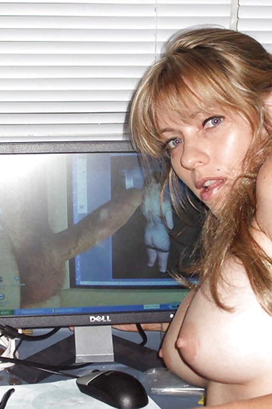 Mature Blonde MILF is an Absolute Whore in the Bedroom #A2eJ9d9S