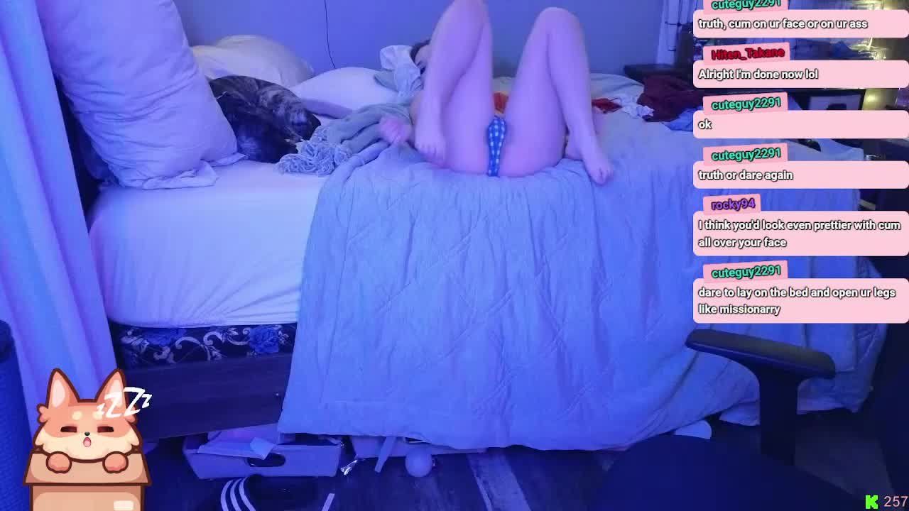 favoritemidwestvixen-pussy-slip-2--3xnf4IyQ - Porn - EroMe