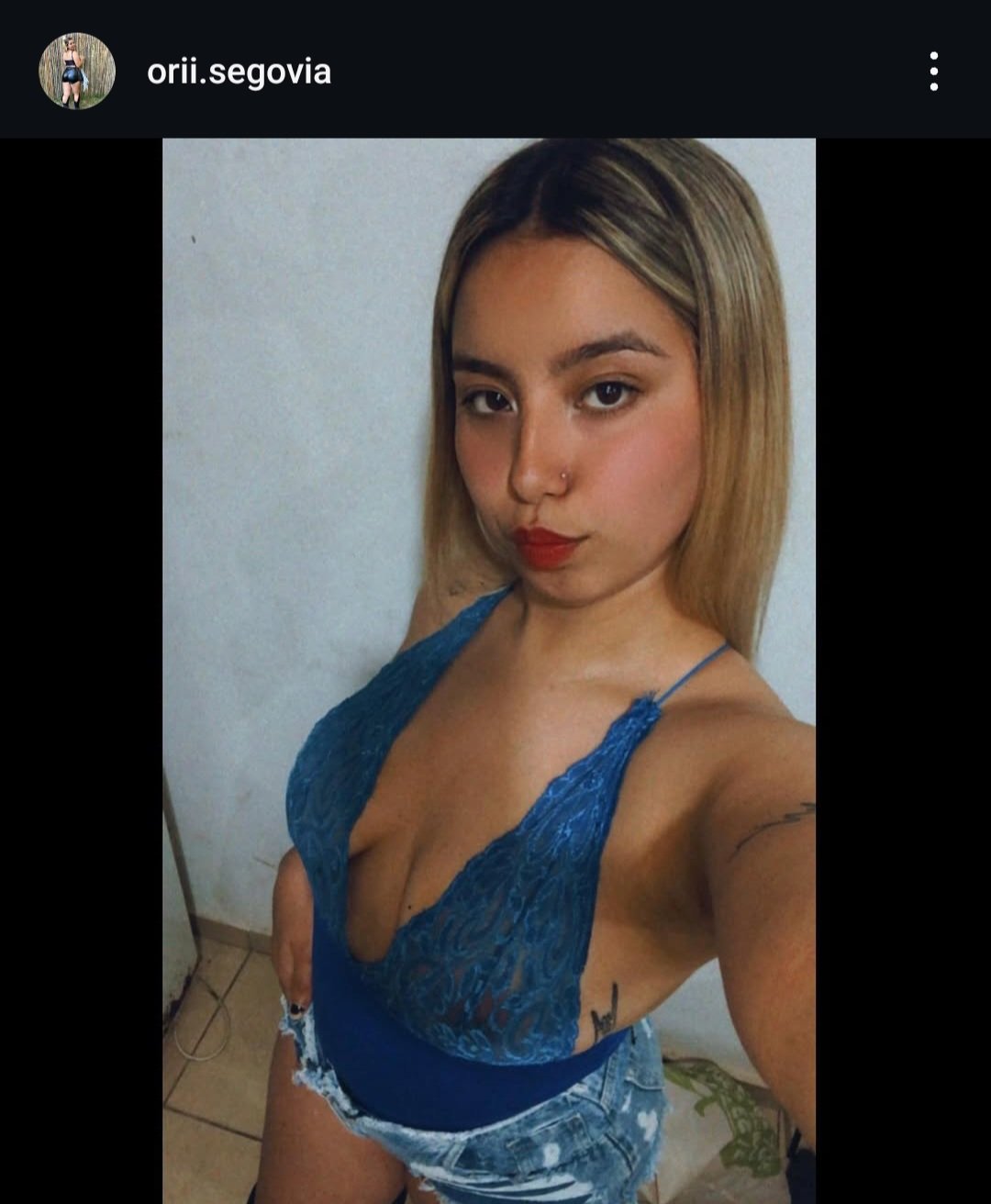 Ori Segovia la ex de mi amigo. Unas ganas de gorrearlo tenia yo #MrzyO8Aw