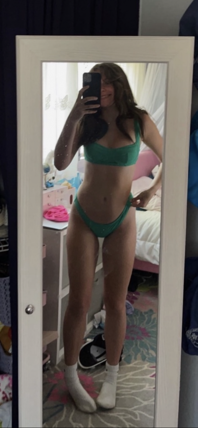 18 brunette jumps on dick leaked #VvqOrqua