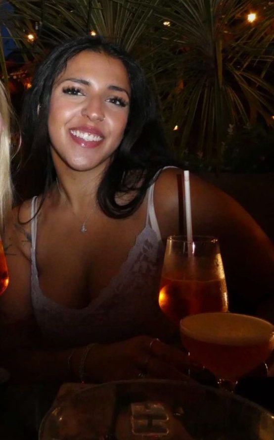 Paki slut pardeep fat ass and curry melons exposed. Exposed Webslut #COx5JHWr